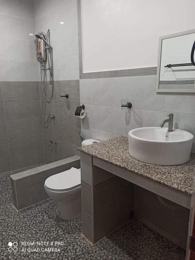 Badi'S Place Moalboal Kültér fotó